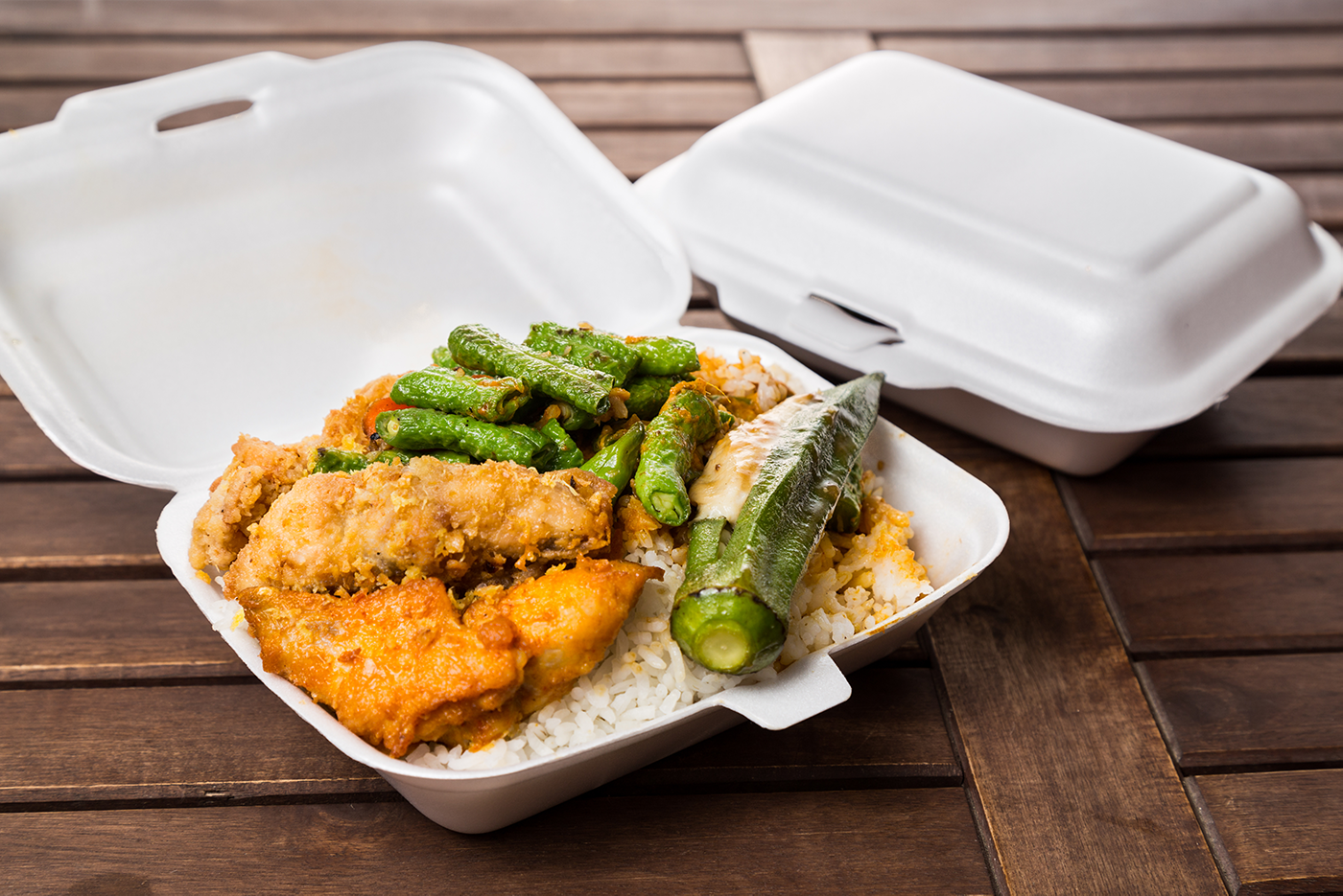 foam-takeout-container